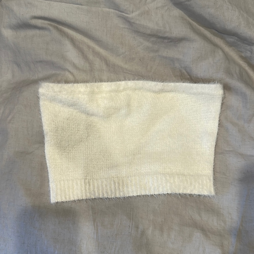Crop strapless shirt